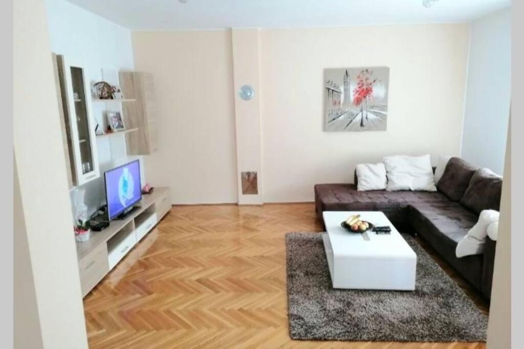 Apartment Zorika Near The Beach Pula Zewnętrze zdjęcie